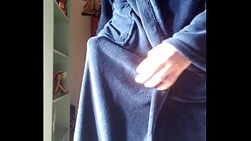 Preview 1 of Cuck Fluffing Bull For Wife - Ativo Pau Duro