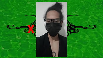 Preview 1 of Kinda Grls - Kim babando no pau - Flashando (Patreon in Bio)