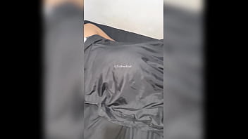 Preview 1 of British Abroad - Eyacula tu rico esperma caliente en mis bragas,  por favor!! - Despert&eacute_ a mi hermanastra para follarla por el culo,  y ella me hizo esa extra&ntilde_a petici&oacute_n...