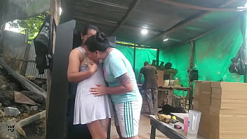 Preview 2 of Pilippens - le doy una rica follada en su trabajo