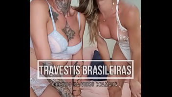 Preview 1 of Hindi Subtitle Long Video - Vejam,  Travestis Brasileiras Sabrina Prezotte e Adriana Rodrigues fodendo na Video Chamada.