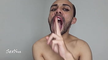 Preview 2 of Kylei Worthy - Mamandome los dedos como una prosonetas