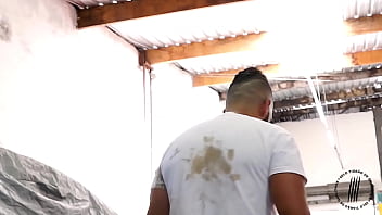 Preview 3 of Xxx Sax Foto - SAFIRA SAFI em O CORNINHO TRISTE 6 trailer