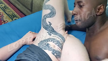 Preview 3 of Indian Deshi Fucking Video - Brigei com meu marido e fui passar a noite na casa do meu amigo Akillies Black que mim fudeu toda com aquele pau gigante assista video completo no red