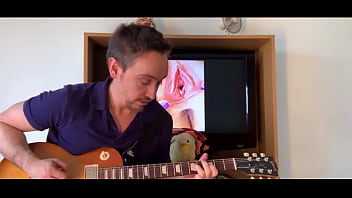 Preview 2 of Com Xxx S G C Rip - Porn Purple Pussy Rock Solo