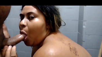 Preview 4 of Indian Chatsmall - MADRASTA &Eacute_ GRAVADA TOMANDO BANHO POR SEU ENTEADO QUE TEM MUITO TES&Atilde_O NELA, ELA N&Atilde_O RESISTE E FODE MUITO COM ELE | JU ESPOSA SAFADA FODE GOSTOSO COM SEU ENTEADO