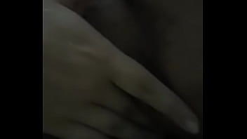 Preview 1 of Liking Teen Pusy - Metiendo el dedo