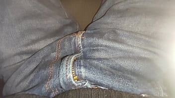 Preview 1 of Soydai Arob - I Pee in my car