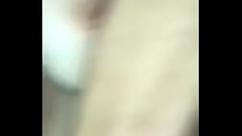 Preview 4 of Beach Sex Boob Suck - Novia de amigo me muestra las tetas