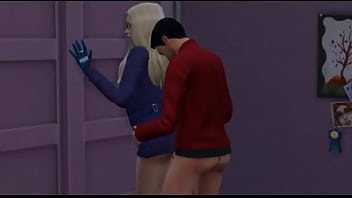 Preview 3 of Empleada Married - The sims comendo minha convidada