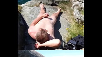 Preview 4 of Xxxvideo Mobil Pakistanis - 2 camera view,  outdoor,  by the sea masturbating