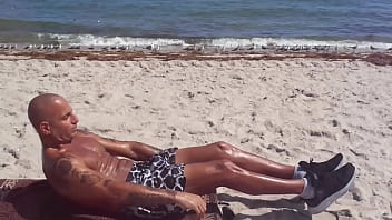 Preview 4 of Doctor Japan Rap Xxx - G T S GYM TAN SEX THE BEST ABS IN PORN THE JERSEY SHORE PORN STAR THE ITALIAN POUND MACHINE WORKING OUT AT BEACH