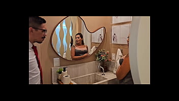 Preview 1 of Sleep For Mony - Marido goza duas vezes depois de um dia cansativo
