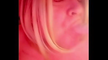 Preview 4 of V Usta - Krissy sucking