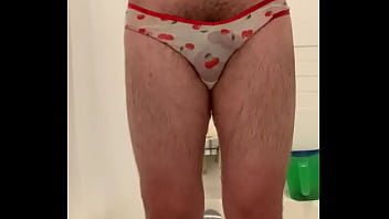 Preview 1 of Balas Xnxx - Playing in my wife&rsquo_s panties again  with Kik strangers