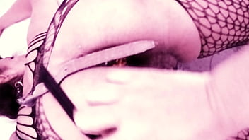 Preview 2 of Devouring Clit - Pareja argentina disfrutando del morboamor anal plug l&aacute_tigo en el telo esposa puta lencer&iacute_a