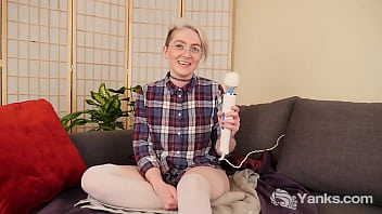 Preview 1 of Ass Electr - Yanks Amateur Babe Summer Lynn Somers Having Fun