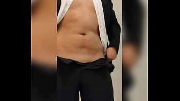 Preview 3 of Dinosaur King Hentai - Soy cornudo tengo pene peque&ntilde_o y uso jaula de castidad