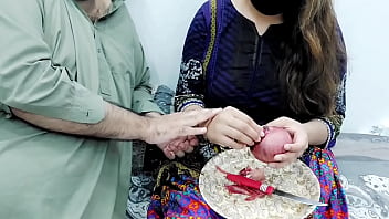 Preview 1 of Bangali Kochi Sex Video - Helping Stepsister Cutting Vegetable Than Having Anal Sex With Hindi Audio