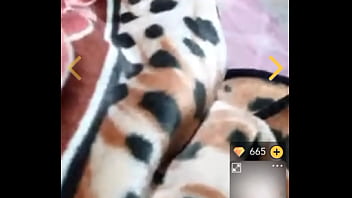 Preview 4 of Girl And Dog Sex Vidios Com - En videochat con cola de gato