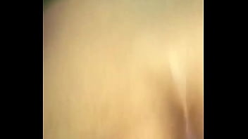 Preview 4 of Pregnant Mil Squirt - Novinho sentindo a sentada