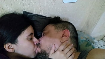 Preview 1 of The Family Storical Sexy Movie - EU SOU NOVINHA NINFETINHA  TENHO 18 ANINHOS E ADORO O MEU VELHO BLUEZAO