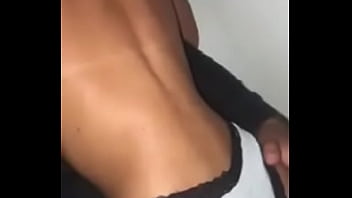 Preview 3 of Small Porn Lyuba - Magrinha sentando gostoso em cima da minha rola