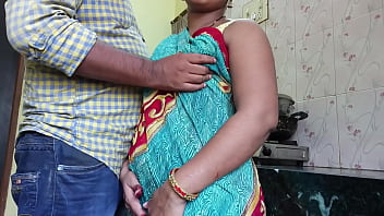 Preview 2 of Japanese Girl African Sex - कामवाली बाई बर्तन धो रही थी तभी साबह आकार कि मुझे कुछ काम है
