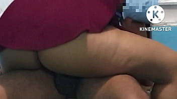 Preview 4 of Xxx 12 Ench Land Bf - Me cog&iacute_ pasajera Uber