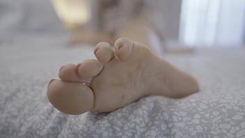 Preview 1 of Odir Porn Videos - Foot fetish milf solo! Milf fingers all her holes and plays with her sexy feet!