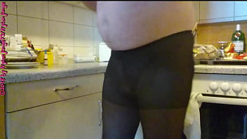 Preview 2 of Asian Father Sex Dughter - Endlich gibt es Kaffee ** Nylon Fan FUN **