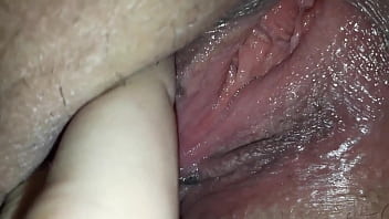 Preview 3 of Sunny Leone New Xxx 2019 Vockay - Gorda sexy llena de semen