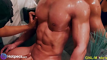 Preview 1 of Teen Sex Iwank Tv - Come close to his great pecs and worship them with your eyes!️️