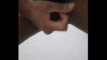 Preview 4 of Granny Brutal Anal - La verga peluda de mi marido