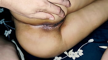 Preview 2 of Pashto Pat - Estoy en la cama completamente desnuda  para que mi cu&ntilde_ado me folle  un dia despues de habermele insinuado y decirle que me gusta que me graben