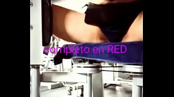 Preview 2 of Porno English Subtitles - LATINA ENSE&Ntilde_ANDO PANOCHA EN EL GYM.