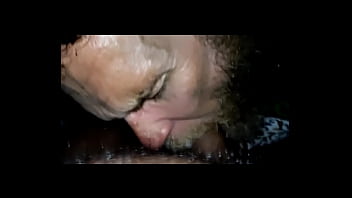 Preview 2 of Tubes Tube Hd - Servicing bear cock