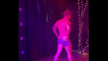 Preview 1 of Xxxxxxxx Movie Bog Moi - Striper argentino