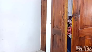 Preview 1 of Chuukese Fuck Sineni Petewen - Me Follo a mi hijastra  CULONA de 18 a&ntilde_os mientras que mi esposa no esta en casa sexo duro