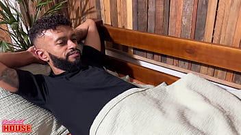 Preview 1 of Telugu Xxx 2018 - Garota safada acorda o namorado corno para menage a trois junto com o amigo dele