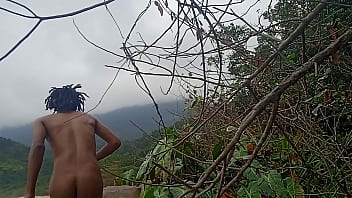 Preview 1 of Slave Clit Leash Bdsm - Naturalista na praia de nudismo