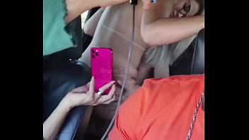 Preview 3 of Deshi Xxx Six - Realizei o fetiche do Corno,  transar com outro macho dentro do carro enquanto ele dirige e filma tudo,  sentei e tomei todo leite do safado