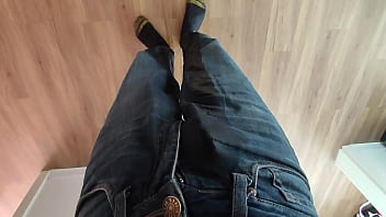 Preview 3 of Danlod Poren Sexi Irani Fool Hd - I pee in the hallway