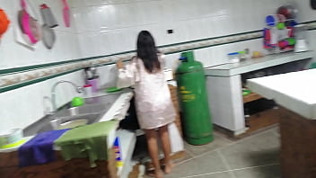 Preview 1 of Tppron Dakahtml - 1 parte mi hermanastro me folla el pussy cuando le sirvo su comida