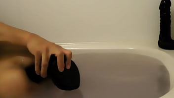 Preview 3 of Xxx Amenities - ossan anal play diary 11 play in bathroom