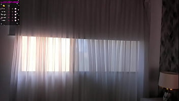Preview 3 of 1 St Time Blood Xxx Video - Goddes Scarlett en una sala de v&iacute_deo para adultos en directo - 7
