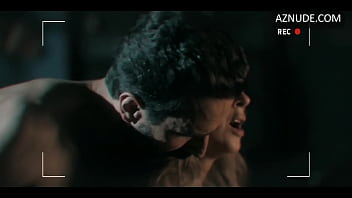 Preview 3 of E One Solo - Oscuro Deseo 02x14 - Catherine Siachoque