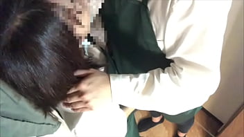 Preview 1 of Sicle Dic - 【人妻】クローゼットの中でス◯バ店員人妻が店長にハメられてイキまくる。