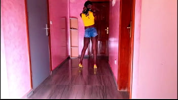 Preview 1 of Hindi Xxx M M S Vedo - Secret love of little bee