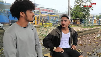Preview 1 of Back Coc Crying - Mlk Edu mostrando tudo nos bastidores da Hot Boys